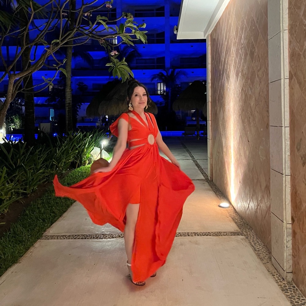 Meet your Posher, Edith